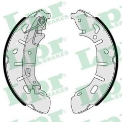 LPR FREN PABUC BALATA ARKA FIAT DOBLO (152,263) 1.6 MJT LEVYELI 254X57 mm 2010-/FIAT DOBLO 1.3 MJT 2010-/ FIAT DOBLO 1.9 MJT 2010-/ FIAT DOBLO MAXI 1.3 MJT 2010-/ FIAT DOBLO MAXI 1.6 MJT 2010- 95530529