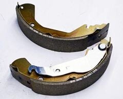 AP FREN PABUC BALATA ARKA CHEVROLET KALOS (T200) 1.2 LEVYELI 200x36 mm 2003-2008/ KALOS 1.4 2003-2008/ AVEO 1.4i 2006-2011/ AVEO 1.4 16v 15 JANT 2011-2014