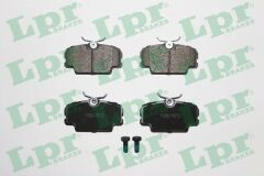 LPR FREN BALATA ON MERCEDES 190 (W201) 2.0 1982-1993 / 2.5 1982-1993/ D 2.5 1982-1993/ BMW 3 SERISI (E30) 316 i 1982-1992/ 315 1982-1992/ 320 D 1982-1992/ 318 i 1982-1992/ 323 i 1982-1992 0004208820
