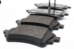 AP FREN BALATA ARKA VOLKSWAGEN TOUAREG 2018- / AUDI A6 2018- / Q7 2015- / Q5 2016- / A8 2017-