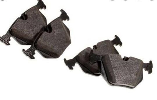 AP FREN BALATA ARKA LAND ROVER RANGEROVER III 3.0 TD 6 02-12/BMW X5 3.0 D 00-07/(E53) 3.5 XD 00-07/(E53) 4.4 00-07/BMW X3 (E83) 2.0 D 2004-2010/(E83) 3.0 D 2004-2010/(E83) 2.5 2004-2010 34211163833