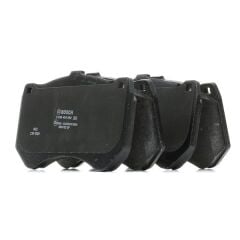 BOSCH FREN BALATASI ON MERCEDES C190 W205 C218 W212 W222 R231