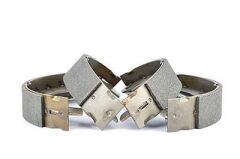 BSG FREN PABUC BALATA ARKA PEUGEOT PARTNER (5,5F) 1.9 D LEVYELI 228,6X41 mm 1996-2008/PARTNER 1.6 HDI- 1996-2008/BERLINGO 1.6 HDI- 2008-/PARTNER 2.0 HDI- 1996-2008/BERLINGO 2.0 HDI- 1996-2008