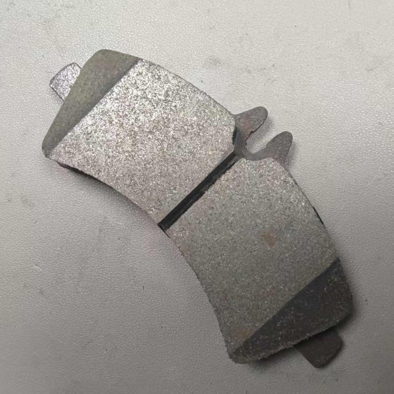 MGA FREN BALATA ARKA FISLI MERCEDES SPRINTER 5T (906) 515 CDI CIFT TEKER 2006-2009/ VW CRAFTER 30-35 2.5 TDI CIFT TEKER 2006-2016 / CRAFTER 30-35 2.0 TDI CIFT TEKER 2006-2016 0054207420