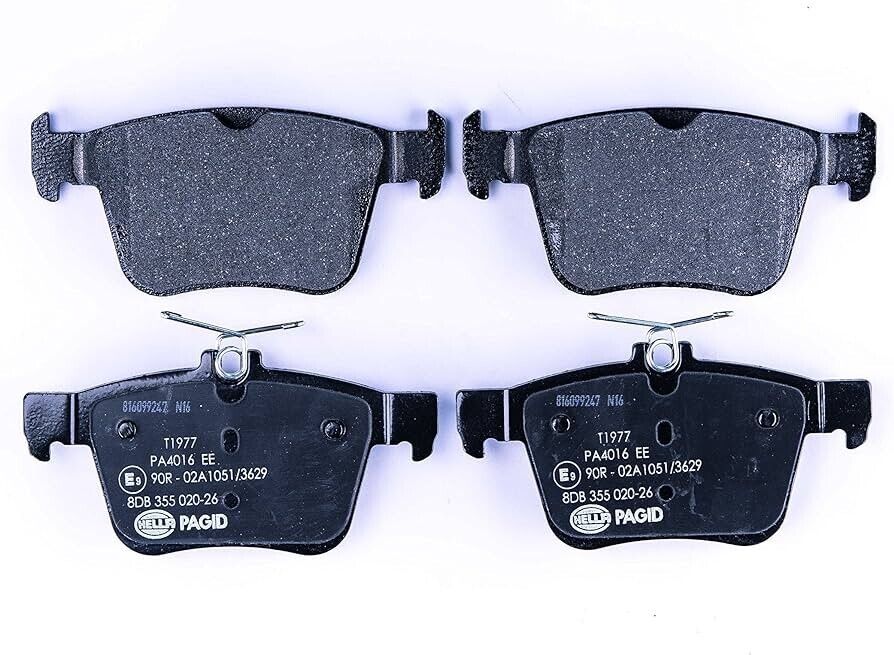 BSR FREN BALATA ARKA GOLF VII 1.2 TSI 2012-/ TIGUAN 1.4 TSI 2016-/ ARTEON 1.5 TSI 2017-/ PASSAT 1.4 TSI 2014-/ AUDI A3 1.4 TFSI 2012-/ATECA 1.4 TSI 2016-/KODIAQ 1.4 TSI 2017-/OCTAVIA 1.6 2012- 5Q0698451